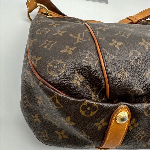 SOLD Louis Vuitton Galliera MM Handbag/Tote - Picture 5 of 11